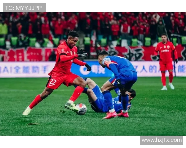 以球员换人战术为核心探讨球队在比赛中调整与应对策略的效果分析